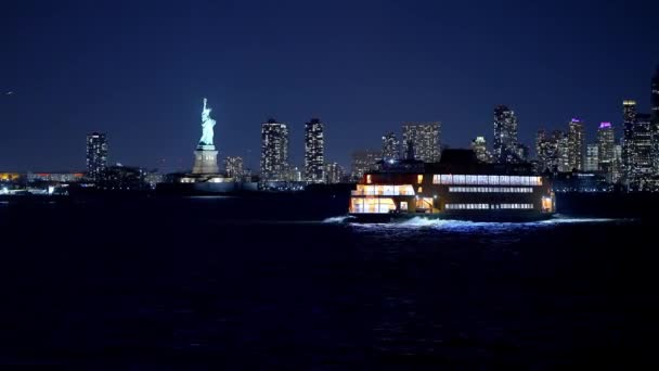 Staten Island Ferry New York Night Νέα Υόρκη Ηνωμένες Πολιτείες — Αρχείο Βίντεο