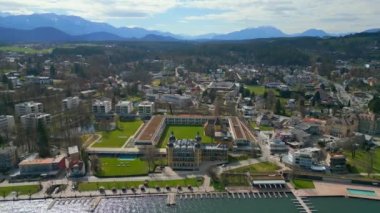 Avusturya 'daki Woerthersee Gölü' nün Velden kenti - seyahat fotoğrafçılığı