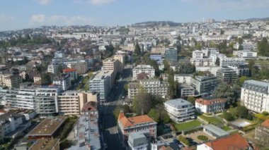 Yukarıdan Lozan İsviçre şehri - İHA 'dan hava manzaralı