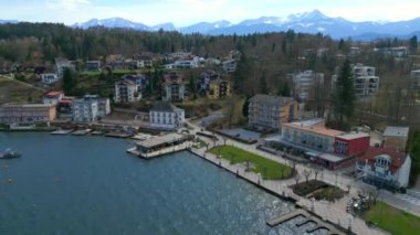 Avusturya 'daki Woerthersee Gölü' nün Velden kenti - seyahat fotoğrafçılığı