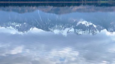 Alman Allgau 'sunda Hopfensee Gölü berrak - seyahat fotoğrafçılığı