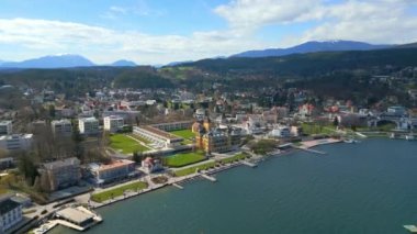 Avusturya 'daki Woerthersee Gölü' nün Velden kenti - seyahat fotoğrafçılığı