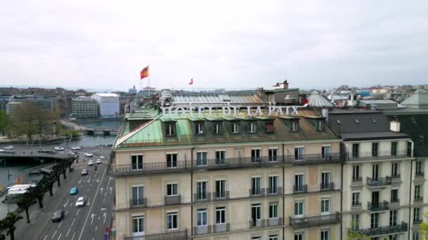 瑞士日内瓦市著名的和平酒店 瑞士日内瓦 瑞士日内瓦 2023年4月19日 — 图库视频影像