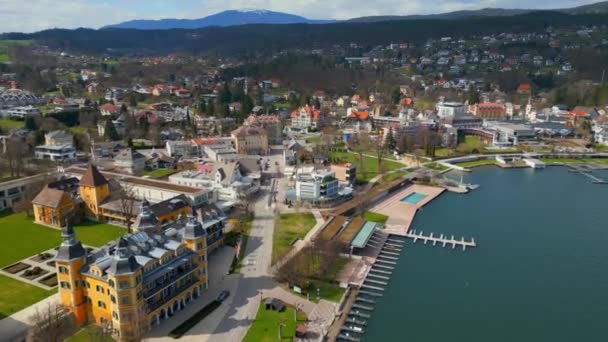 Staden Velden Vid Sjön Woerthersee Österrike Fotografi — Stockvideo