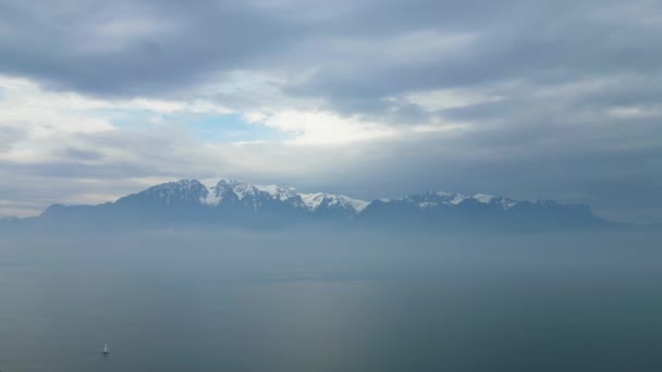 Λίμνη Leman Δραματικό Ουρανό Βράδυ Εναέρια Άποψη Από Drone — Αρχείο Βίντεο