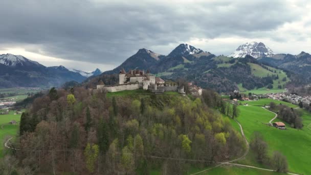 Beroemde Gruyere Kasteel Zwitserland Ook Wel Schloss Greyerz Luchtfoto Door — Stockvideo