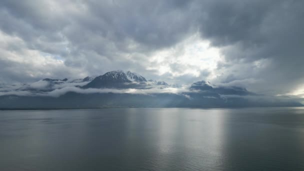 Cielo Dramático Sobre Lago Leman Suiza Vista Aérea Por Dron — Vídeos de Stock