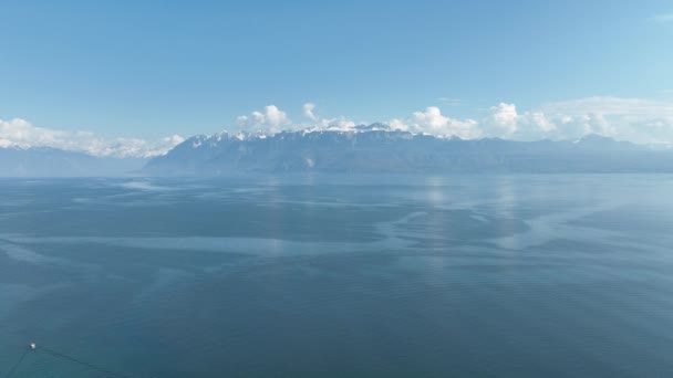 Vlucht Het Leman Meer Zwitserland Een Zonnige Dag Luchtfoto Drone — Stockvideo