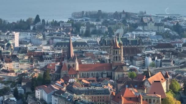 Stadscentrum Van Lausanne Van Bovenaf Vanuit Lucht Bekeken Door Drone — Stockvideo