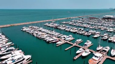 Marina Chicago şehir merkezinden - İHA 'dan hava fotoğrafçılığı