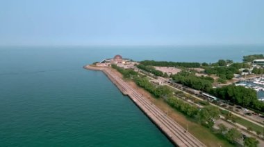 Chicago 'daki Adler Planetaryumu' na doğru uçuş - İHA ile hava fotoğrafçılığı