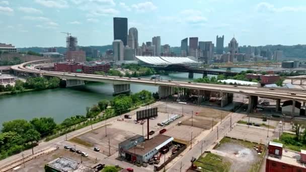 Vuelo Hacia Centro Pittsburgh Pittsburgh Pennsylvania Junio 2023 — Vídeos de Stock