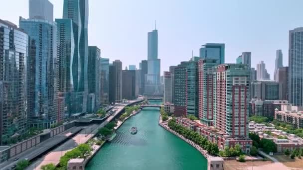 Prachtig Uitzicht Vanuit Lucht Het Centrum Van Chicago Met Rivier — Stockvideo