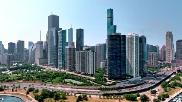 Úžasná Chicagská Obloha Ikonickými Mrakodrapy Nad Městem Chicago Illinois 2023 — Stock video