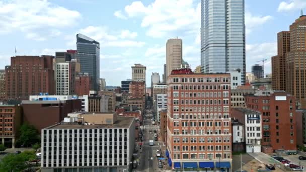 匹兹堡市中心 无人驾驶飞机俯瞰空中 宾夕法尼亚皮特兹堡 2023年6月9日 — 图库视频影像