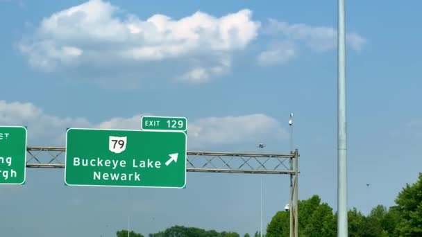 Direction Sign Buckeye Lake Newark Usa Travel Photography — Stock Video
