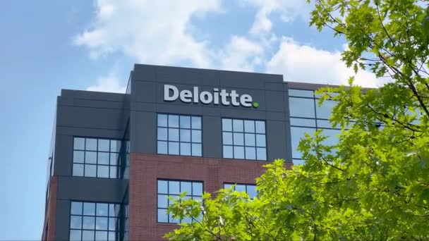 Edificio Deloitte Columbus Ohio Columbus Estados Unidos Junio 2023 — Vídeo de stock