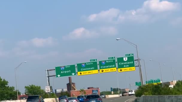 Cincinnati Cleveland Yön Işaretleri Columbus Abd Haziran 2023 — Stok video