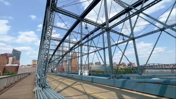 匹兹堡史密斯菲尔德街大桥 美国皮特茨布尔格 2023年6月5日 — 图库视频影像