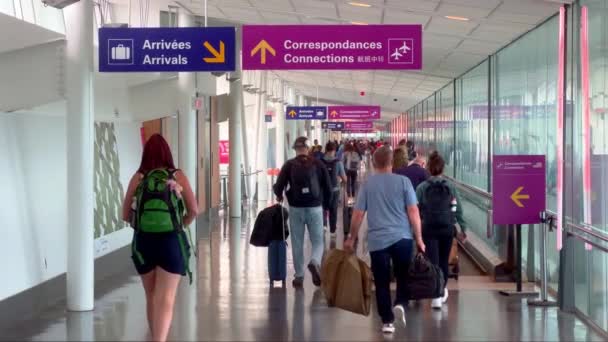 Aankomst Luchthaven Montreal Yul Montreal Canada Juni 2023 — Stockvideo