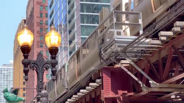 Μετρό Τρένα Στο Wabash Avenue Στο Σικάγο Chicago Ηπα Ιούνιος — Αρχείο Βίντεο