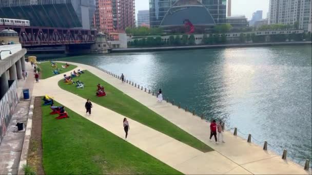 Chicago Riverwalk Şehir Merkezinde Chicago Abd Haziran 2023 — Stok video