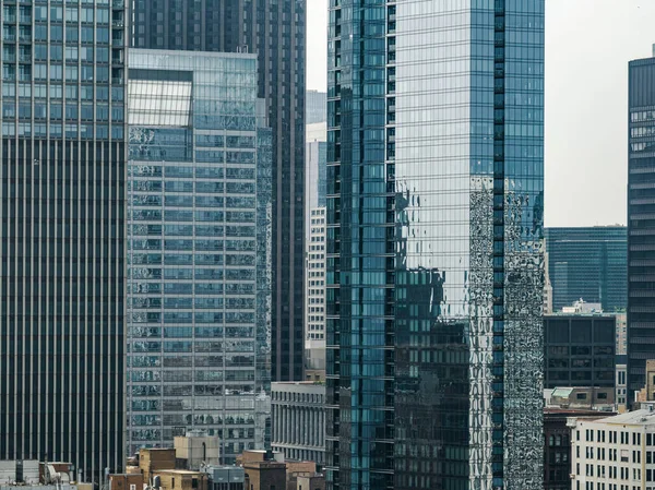 Высокоэтажные Офисные Здания Центре Чикаго Чикаго Государства Июнь 2023 — стоковое фото