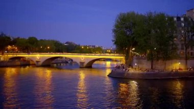 Paris 'te Paris' teki Seine Nehri üzerindeki Köprüler - Fransa 'da seyahat fotoğrafları
