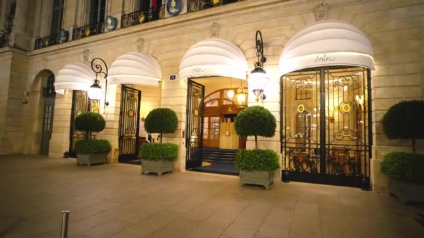Paris Vendome Meydanı Ndaki Ünlü Yıldızlı Ritz Oteli Paris France — Stok video