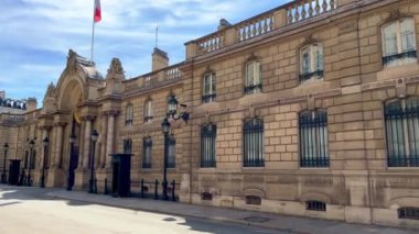 Paris 'teki Elysee Sarayı - Fransa cumhurbaşkanı ve hükümetinin ofisi - PARIS, FRANCE - Eylül 05, 2023