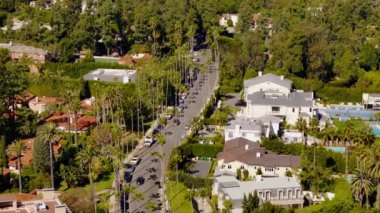Beverly Hills 'ten Los Angeles İHA görüntüleri.