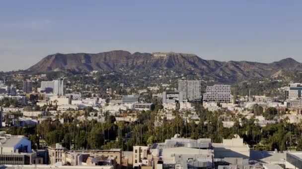 Vlucht Beroemde Paramount Pictures Hollywood Los Angeles Drone Luchtfoto — Stockvideo