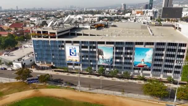 Bronson Studios Los Angeles Van Boven Los Angeles Drone Footage — Stockvideo