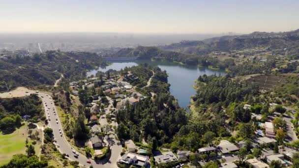 Lake Hollywood Dall Alto Una Giornata Sole Los Angeles Drone — Video Stock