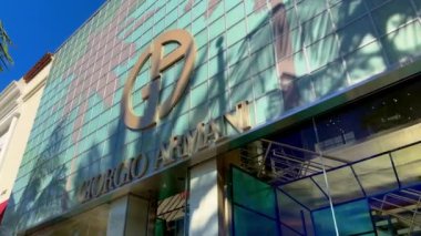 Rodeo Drive Beverly Hills 'deki Giorgio Armani Mağazası - LOS ANGELES, ABD - 5 Kasım 2023