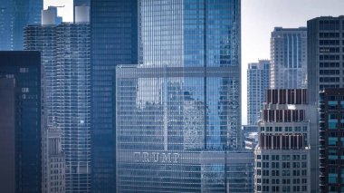 Şikago 'daki Trump Binası - Hava Aracı Fotoğrafçılığı - Chicago, ILLINOIS - Haziran 06, 2023