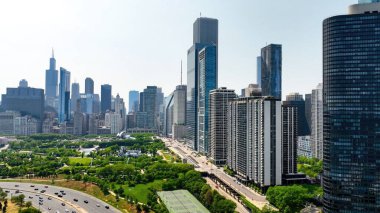 Chicago şehir merkezinden - hava aracı fotoğrafçılığı - Chicago, ILLINOIS - Haziran 06, 2023