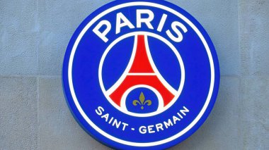 Paris Saint Germain Futbol Kulübü Logosu - PARIS, FRANCE - Eylül 04, 2023