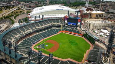 Detroit 'teki Comerica Park Beyzbol Sahası - hava manzaralı - İHA fotoğrafçılığı - DETROIT, MICHIGAN - 11 Haziran 2023