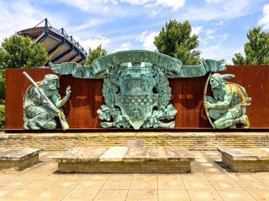Manchester Köprüsü Scupture at North Shore River Park Pittsburgh - ABD - Haziran 09, 2023