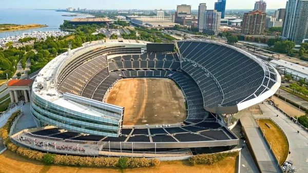 Şikago 'daki Asker Saha Stadyumu - Hava Aracı Fotoğrafçılığı - ŞİKOYA, ILLINOIS - Haziran 06, 2023