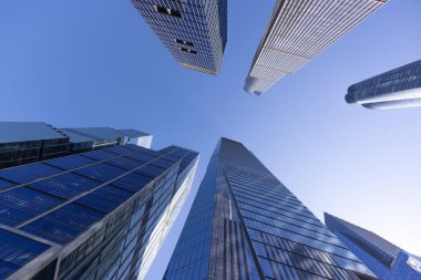 Hudson Yards 'daki yüksek binalar - Manhattan' daki gökdelenler - sokak fotoğrafçılığı