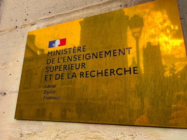 Paris 'te Yüksek Öğrenim ve Araştırma Bakanlığı - PARIS, FRANCE - 4 Eylül 2023