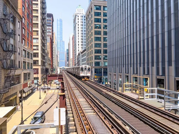 Chicago 'daki Adams Wabash Metro İstasyonu - Chicago, ABD - Haziran 06, 2023