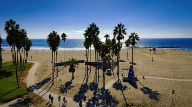 Venedik Plajı California yukarıdan güneşli bir günde Los Angeles Drone 'un hava fotoğrafçılığı