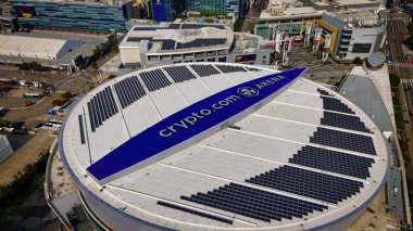 Los Angeles şehir merkezindeki Crypto Com Arena eski Staples Arena Los Angeles İHA görüntüleri LOS ANGELES, ABD - 5 Kasım 2023