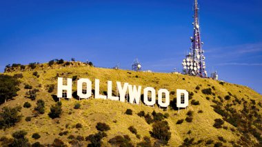 Los Angeles 'taki Hollywood tabelasına yakın görüntü - Los Angeles İHA görüntüsü - LOS ANGELES, ABD - 5 Kasım 2023
