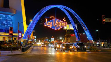 Las Vegas Neon ışıkları Strip üzerinde - LAS VEGAS, ABD - 31 Ekim. 2023