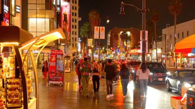Geceleyin Hollywood Şöhret Yolu - LOS ANGELES, ABD - 5 Kasım. 2023