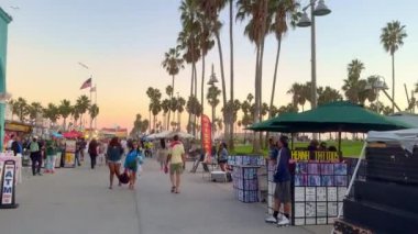 İnanılmaz Venedik Sahili Kaliforniya - LOS ANGELES, ABD - 5 Kasım 2023